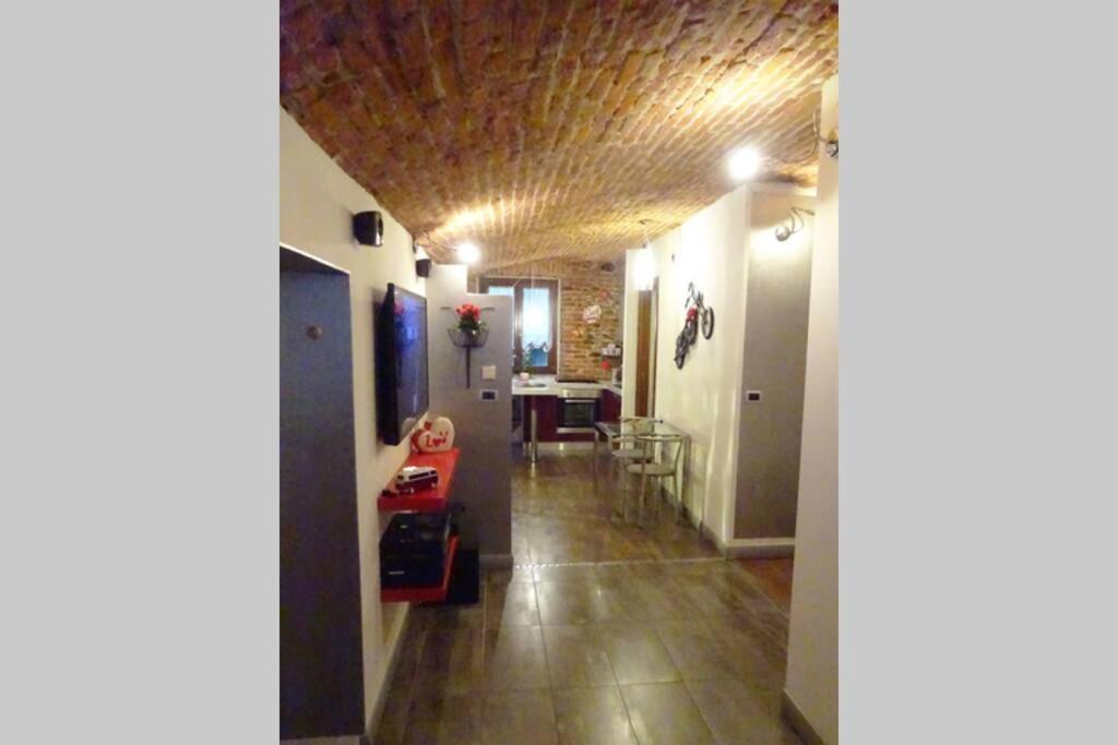 Emanuele Filiberto Apartment *